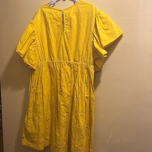 Zara Kids Yellow Eyelet Dress - Picture 3 of 4